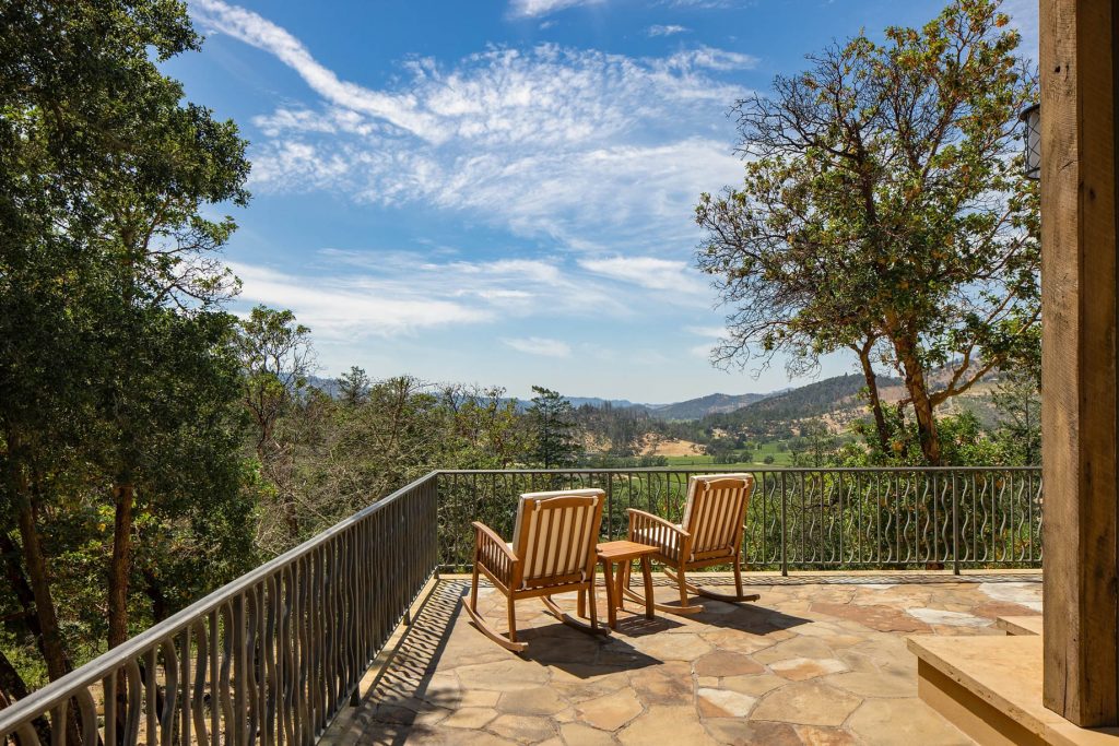 Ryan Seacrest Napa Valley Home - 232 N Fork Crystal Springs Rd, Saint Helena, CA, USA - 14