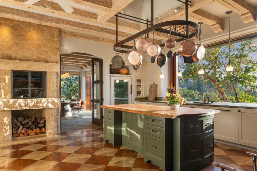 Ryan Seacrest Napa Valley Home - 232 N Fork Crystal Springs Rd, Saint Helena, CA, USA - 17