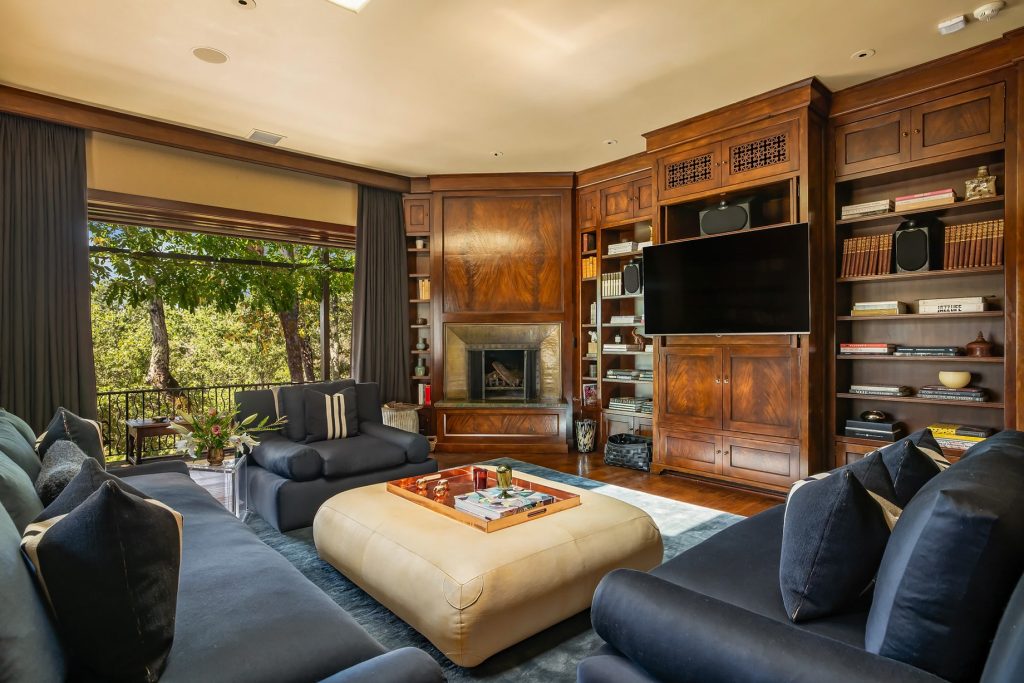 Ryan Seacrest Napa Valley Home - 232 N Fork Crystal Springs Rd, Saint Helena, CA, USA - 30