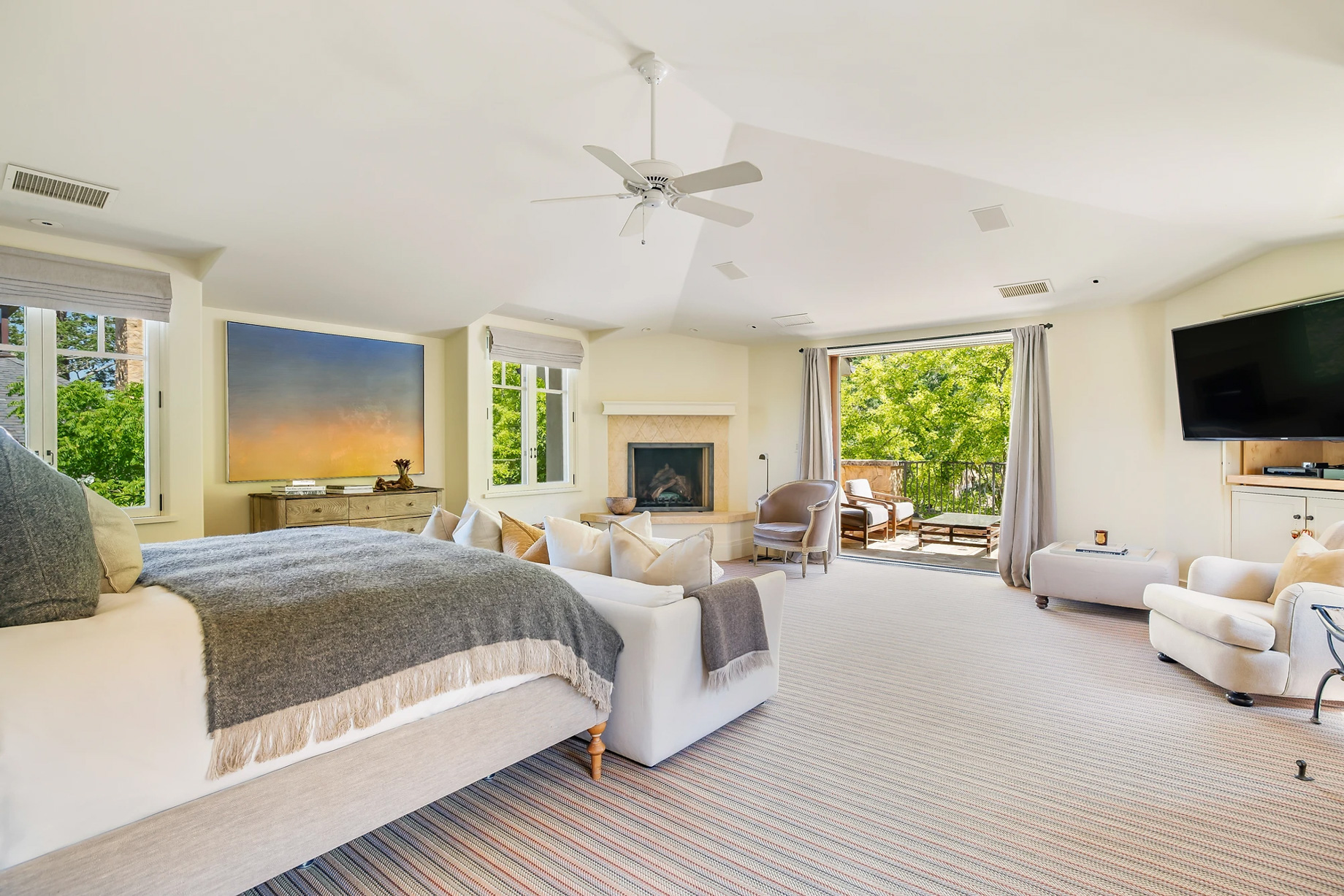 Ryan Seacrest Napa Valley Home – 232 N Fork Crystal Springs Rd, Saint Helena, CA, USA – 43