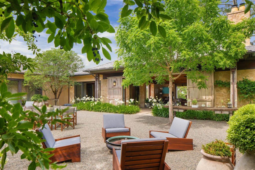 Ryan Seacrest Napa Valley Home - 232 N Fork Crystal Springs Rd, Saint Helena, CA, USA - 7