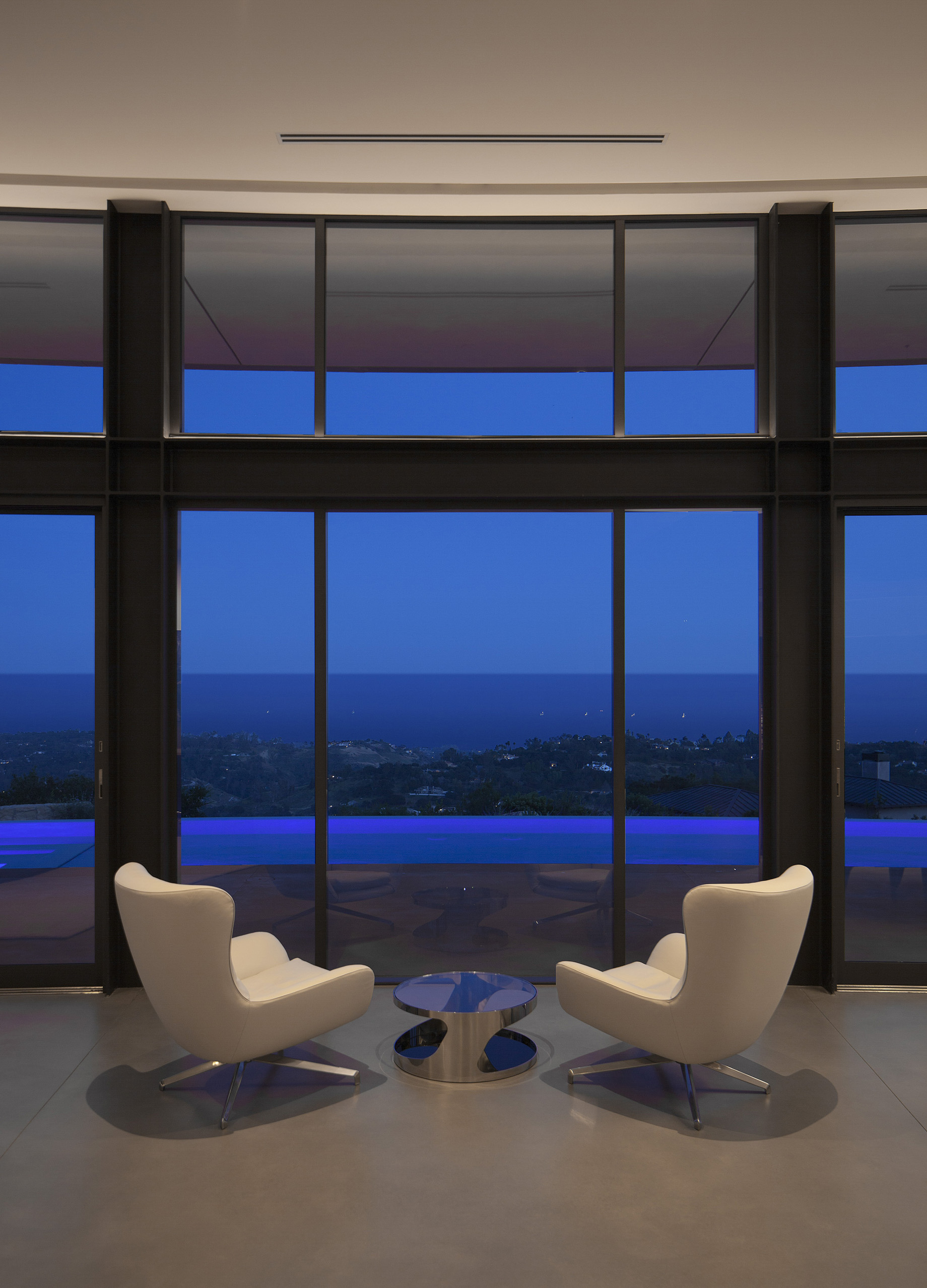 Singular Modern Foothills Residence – Santa Barbara, CA, USA – 32