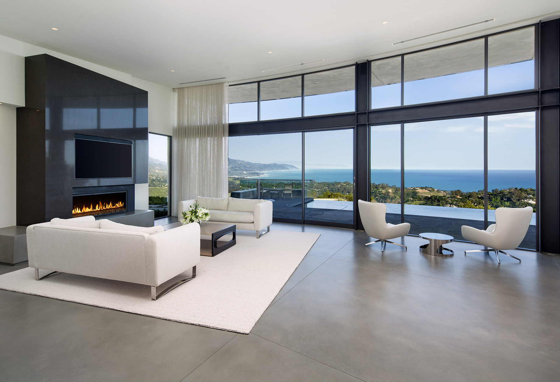 Singular Modern Foothills Residence – Santa Barbara, CA, USA – 9