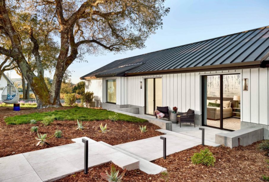 Trilogy Napa Valley Modern Farmhouse Residence - 2111 Monticello Rd, Napa, CA, USA - 13