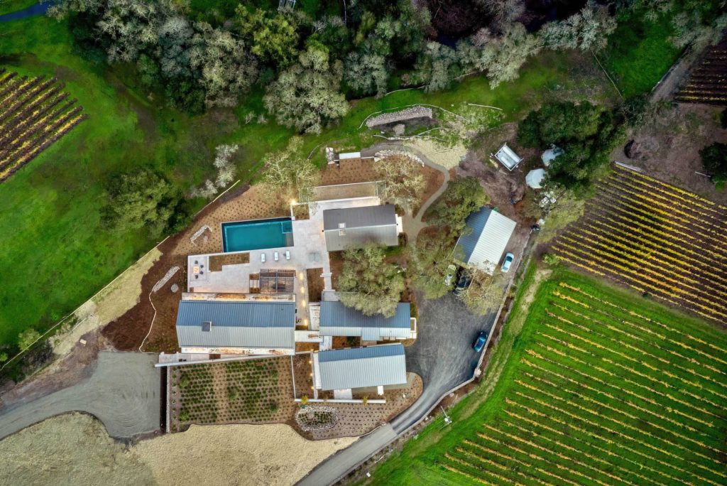 Trilogy Napa Valley Modern Farmhouse Residence - 2111 Monticello Rd, Napa, CA, USA - 26