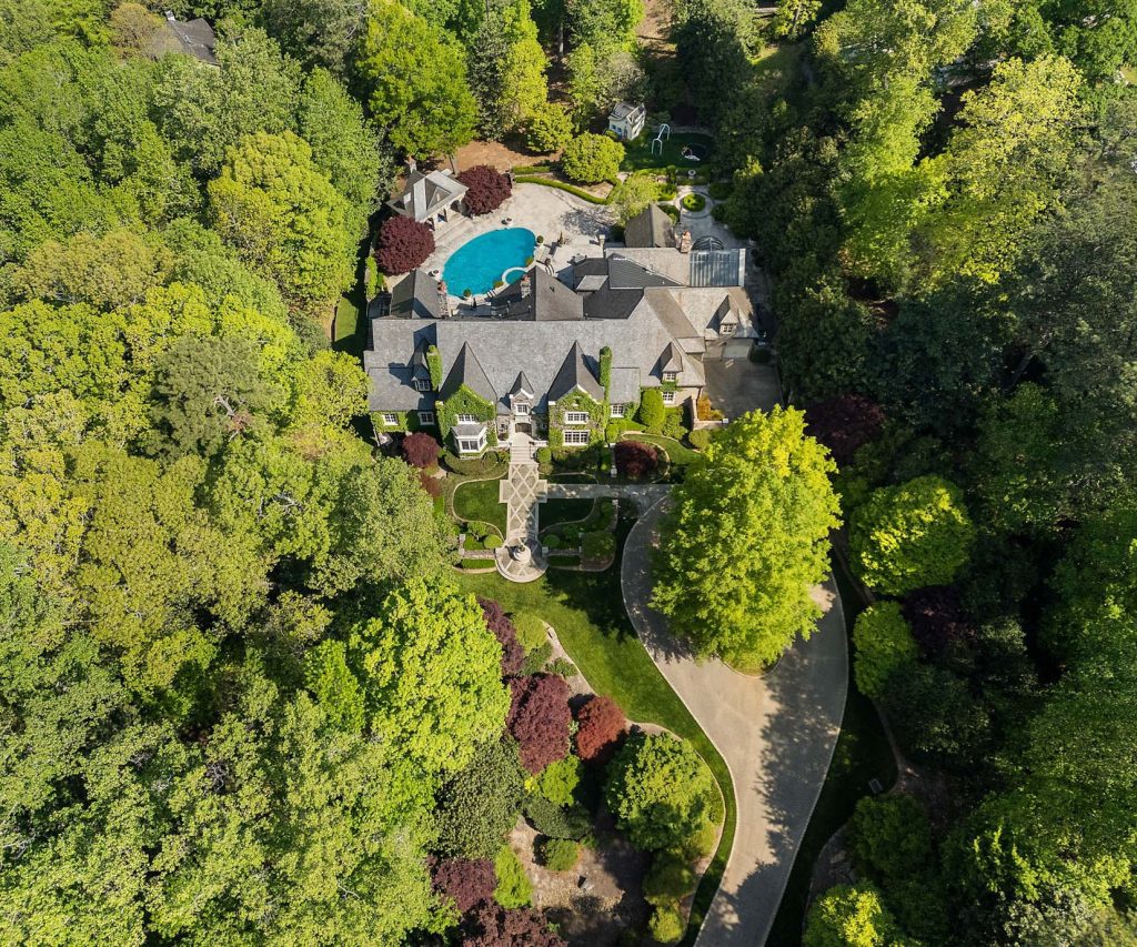3685 Paces Ferry Rd NW, Atlanta, GA, USA - Atlanta Luxury Real Estate - 2