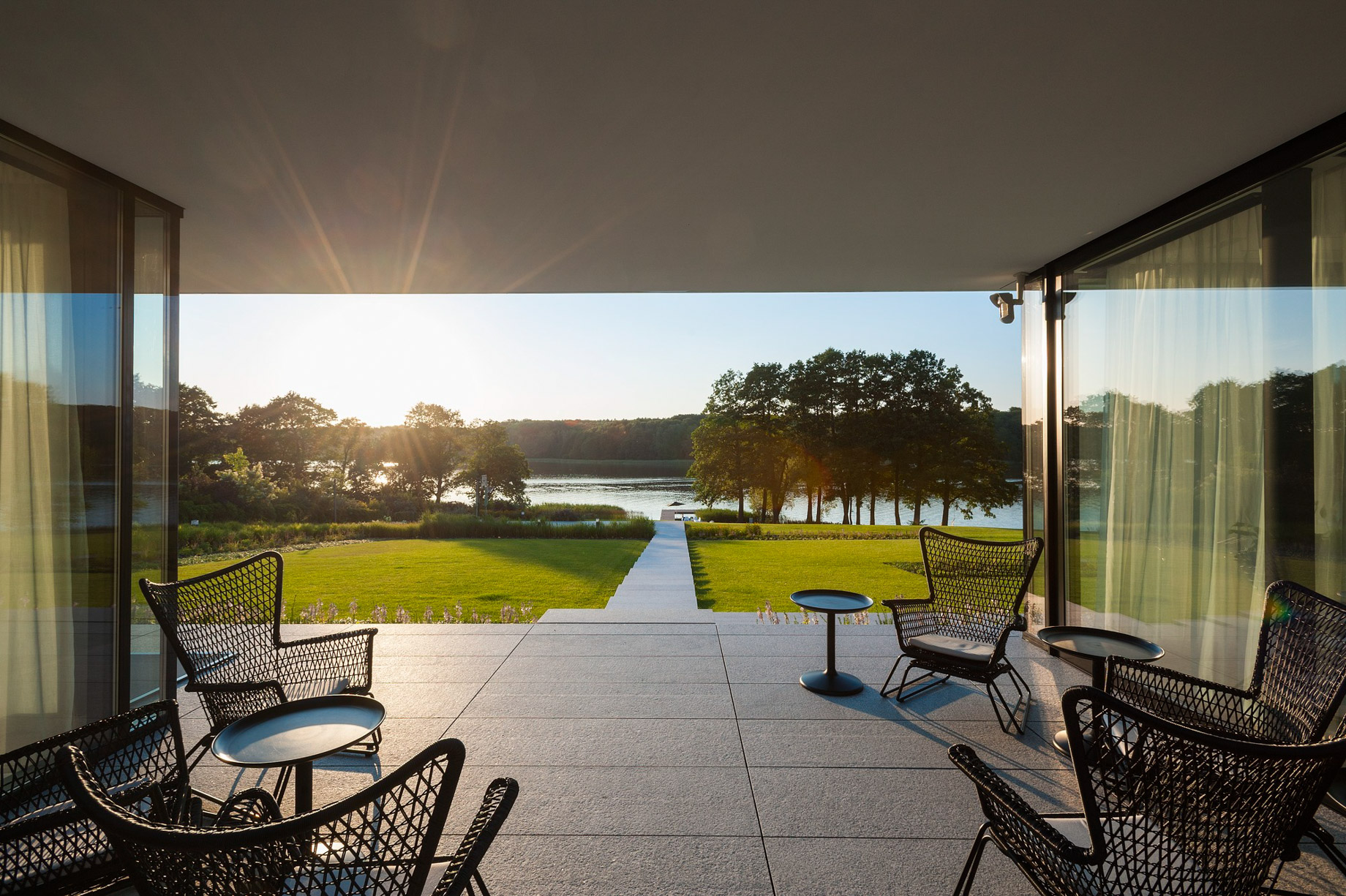 Nemo House Jeziorak Lake Villa – Kwiry, Poland – 12