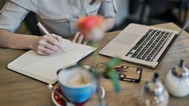 Time-Saving Strategies: Text Rewriters for Content Editing