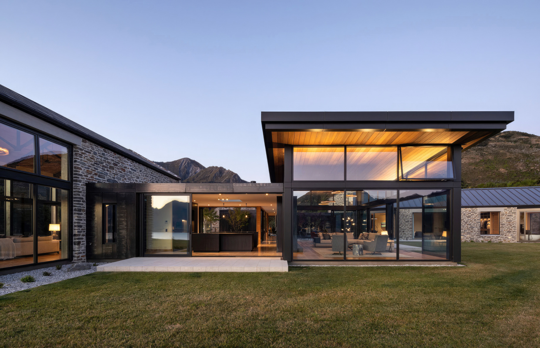 Closeburn Lodge Residence – Lake Wakatipu, Queenstown, New Zealand – 27