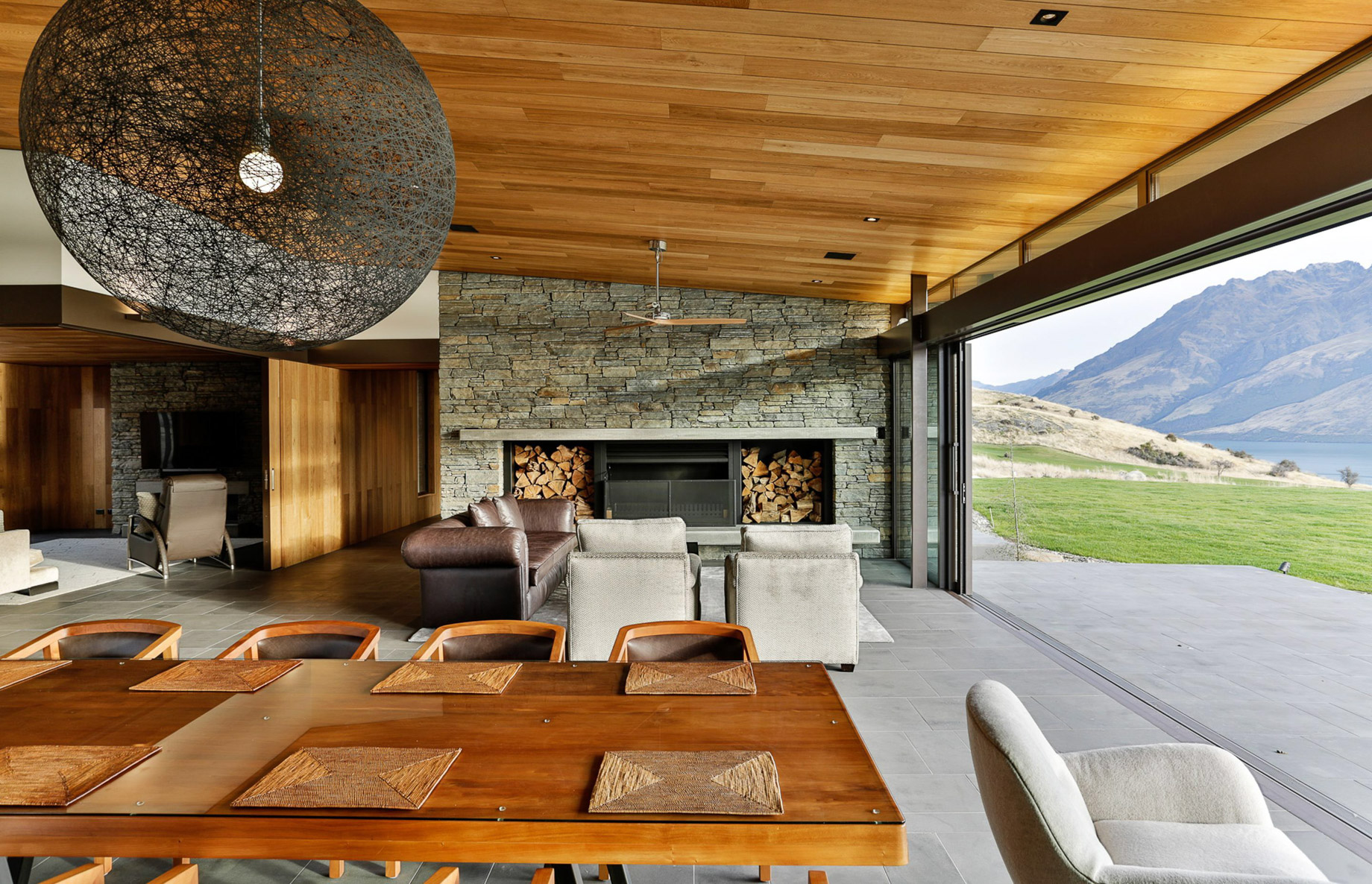 Hidden Island Retreat – Jack’s Point Preserve, Lake Wakatipu, New Zealand – 14