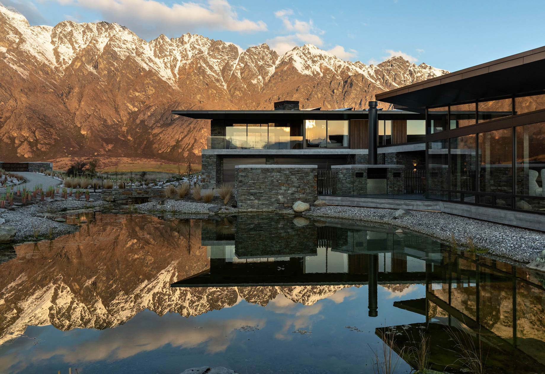 Hidden Island Retreat – Jack’s Point Preserve, Lake Wakatipu, New Zealand – 29