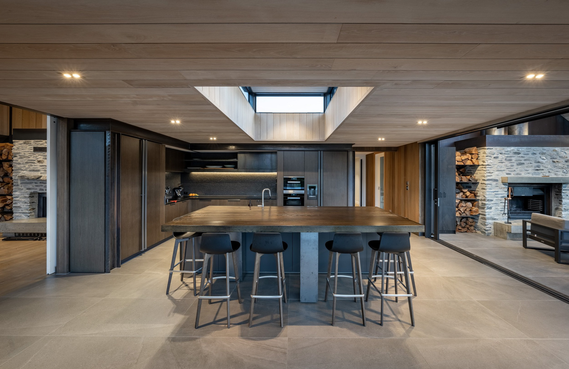 Threepwood Farm House Residence – Lake Hayes Estate, New Zealand – 4