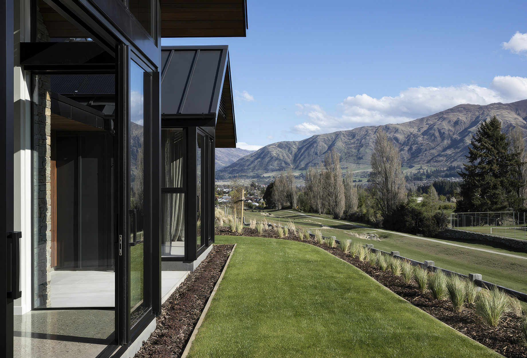 Valley Crescent House – Valley Crescent, Wanaka, New Zealand – 17