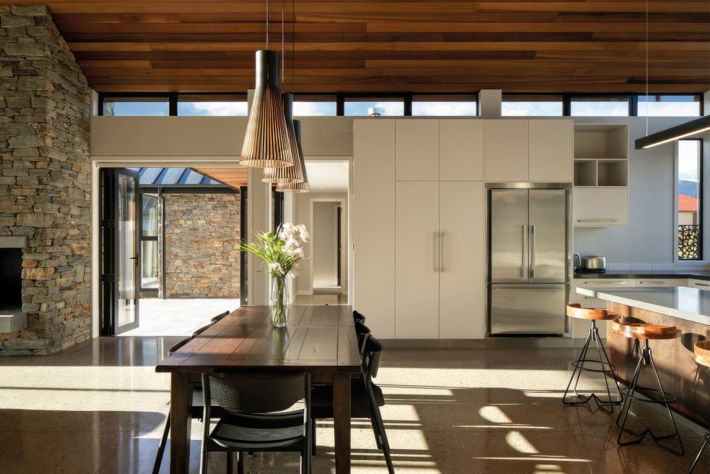 Valley Crescent House - Valley Crescent, Wanaka, New Zealand - 6
