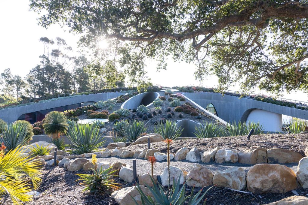 Hill House Montecito - Woodley Rd, Santa Barbara, CA, USA - 2