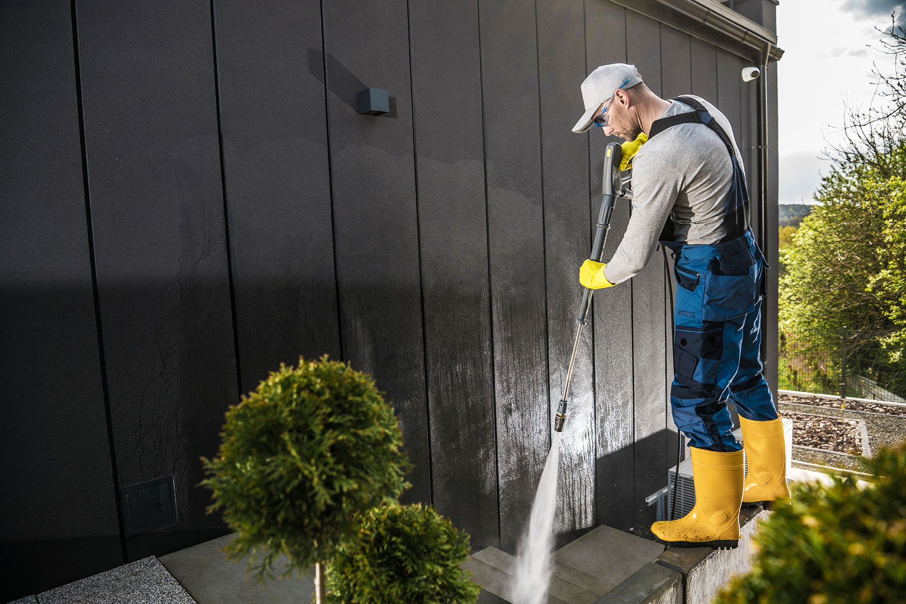 Professional Power Washing at Modern Luxury House