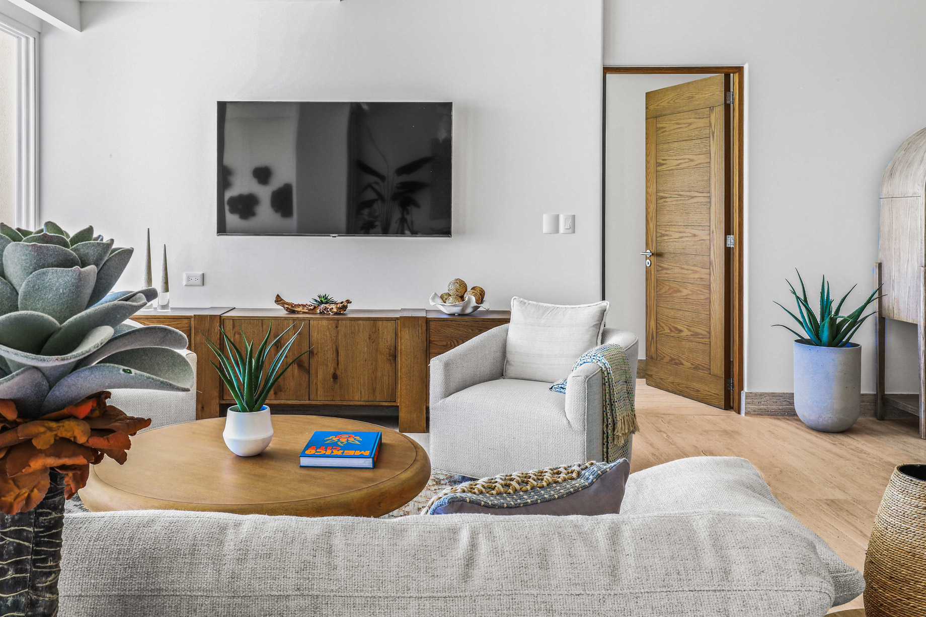 Tortuga Bay Beachfront Living – San Jose del Cabo, Mexico – 53