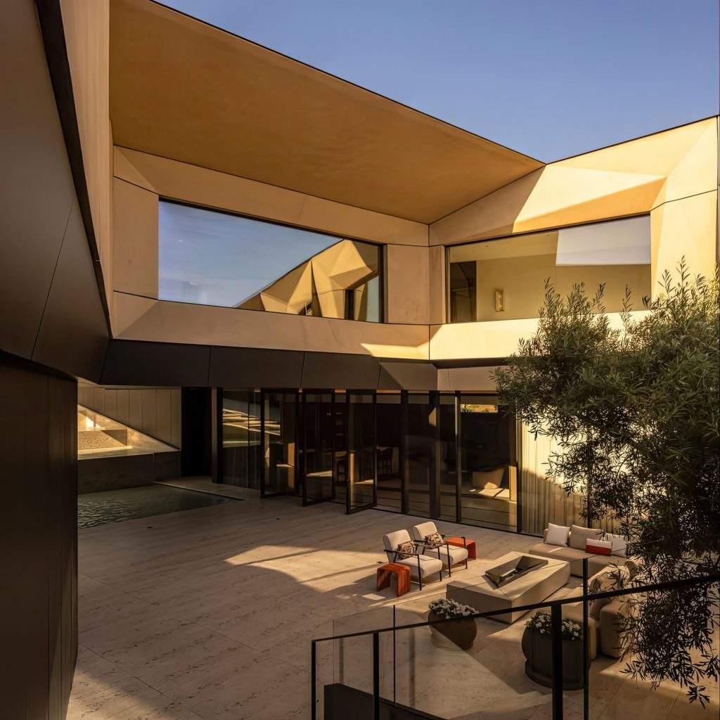 Trousdale Residence - N Hillcrest Rd, Beverly Hills, CA, USA - 15