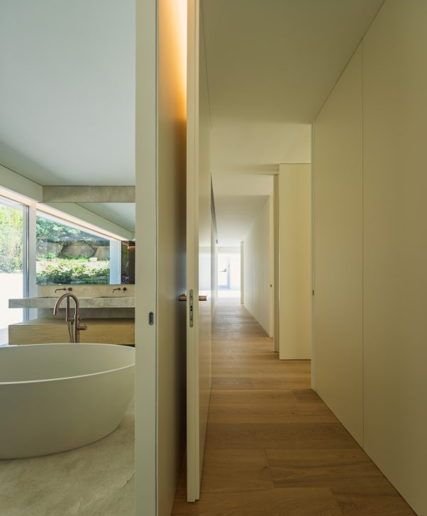Villa 18 Residence - La Moraleja, Madrid, Spain - 10