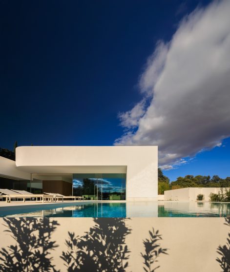 Villa 18 Residence - La Moraleja, Madrid, Spain - 38