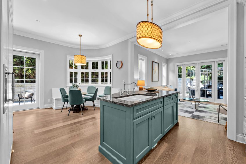 4348 Erwin Dr, West Vancouver BC, Canada - Luxury Real Estate - 13