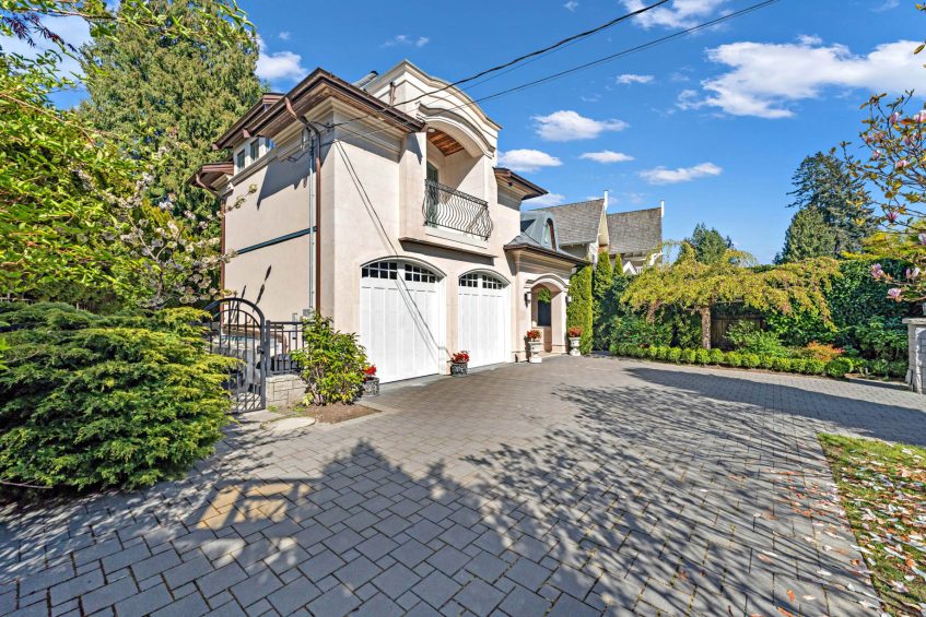 4348 Erwin Dr, West Vancouver BC, Canada - Luxury Real Estate - 50