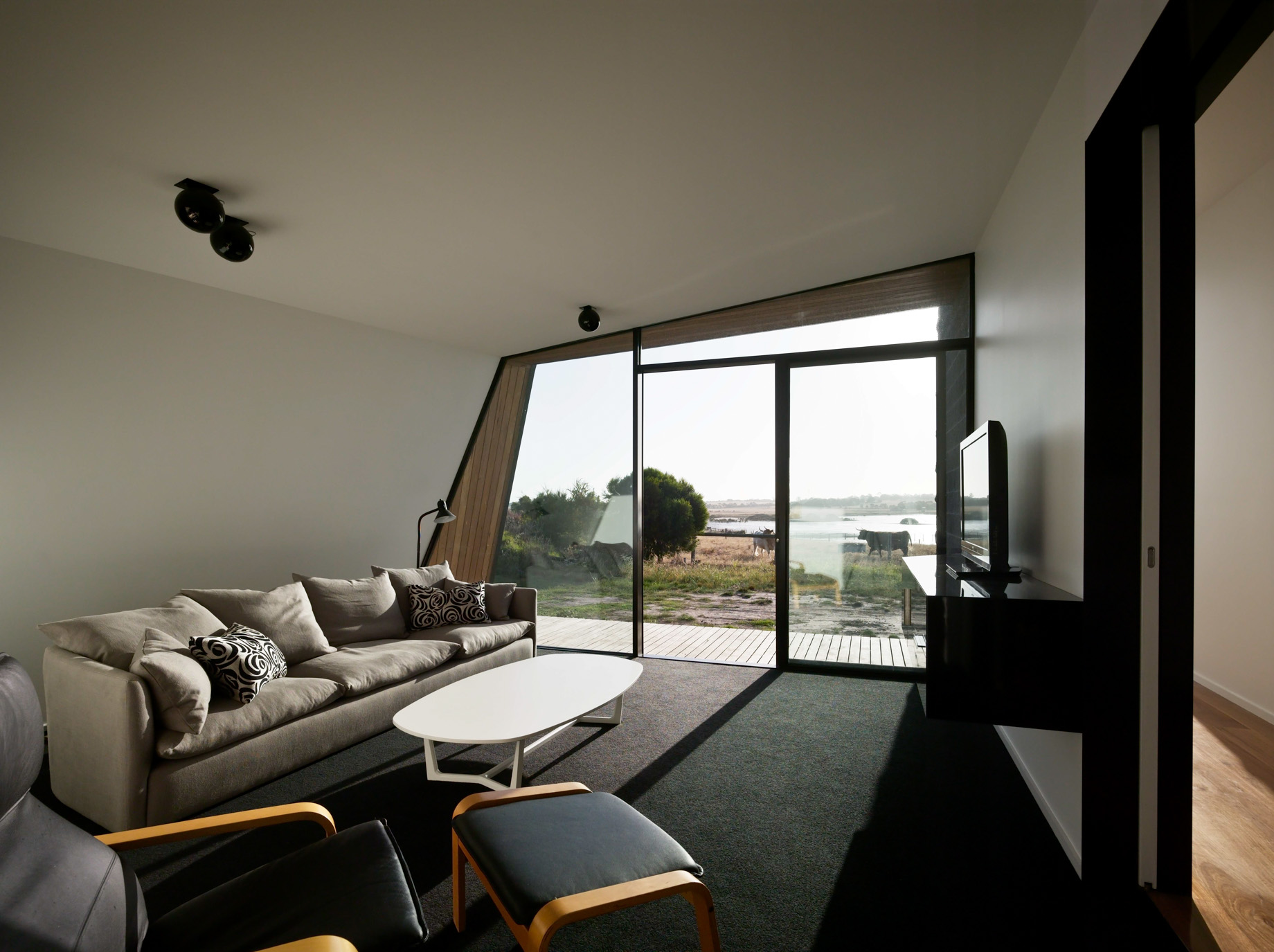 Beached House – Mornington Peninsula, Flinders, Victoria, Australia – 11