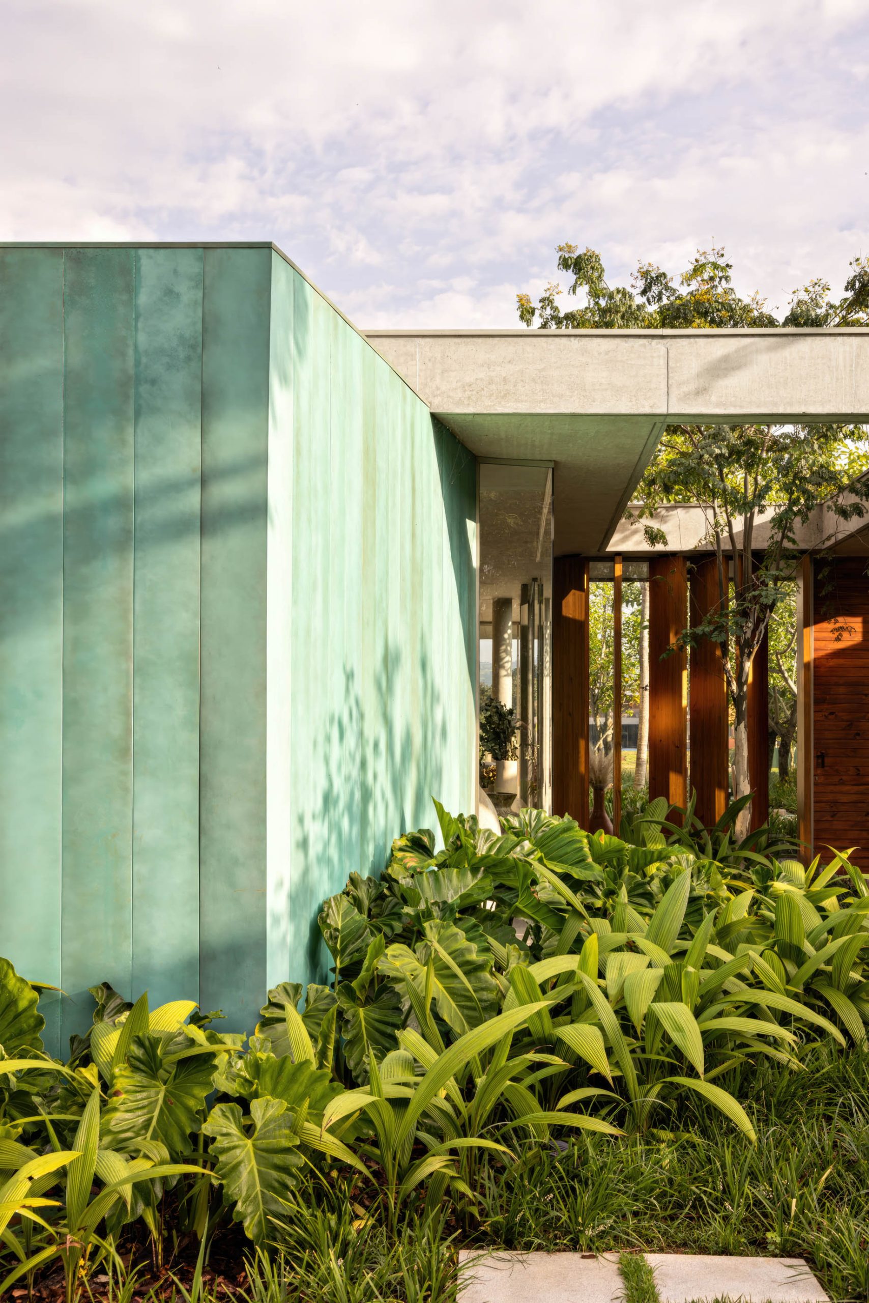 Carvalho House Residence – Porto Feliz, Sao Paulo, Brazil – 8