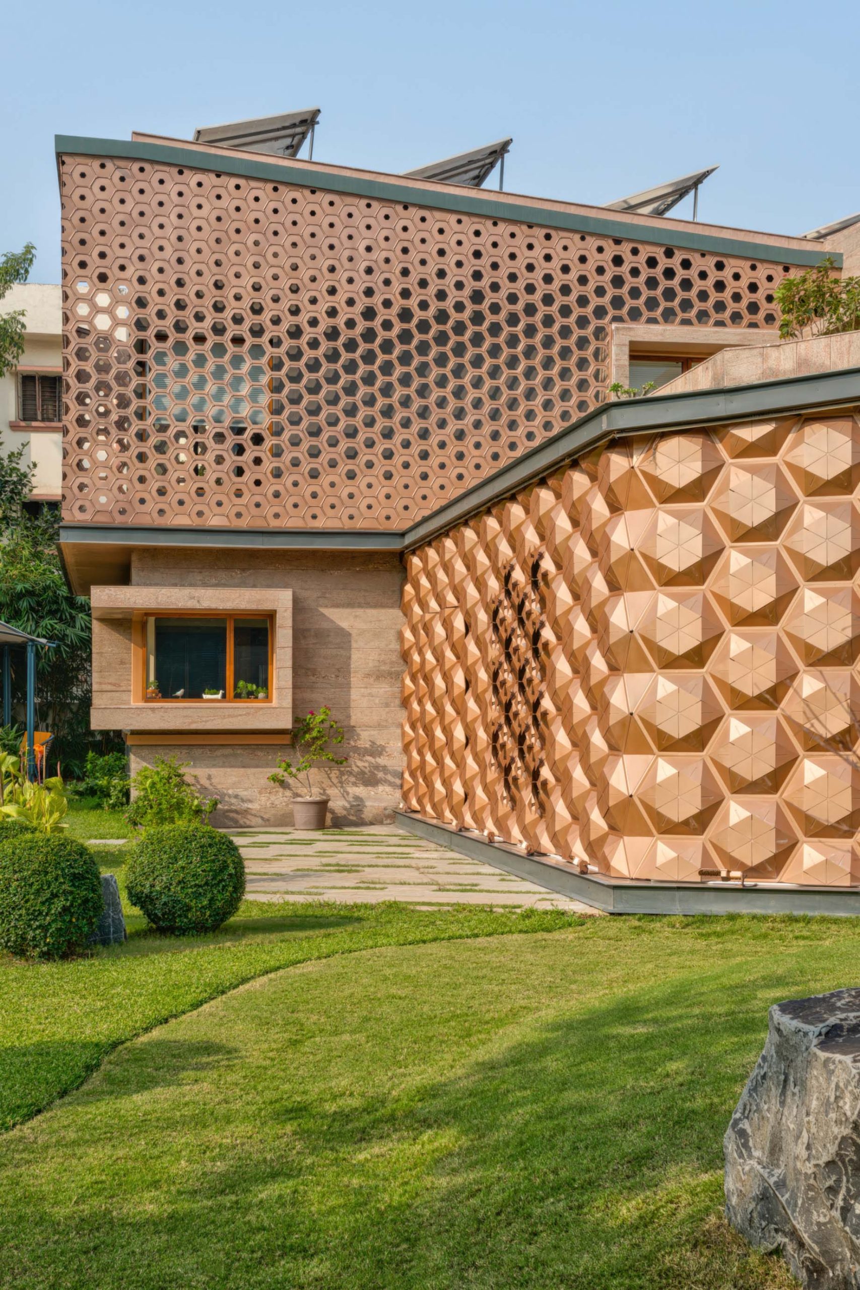 Hive House Residence – Surat, Gujarat, India – 9