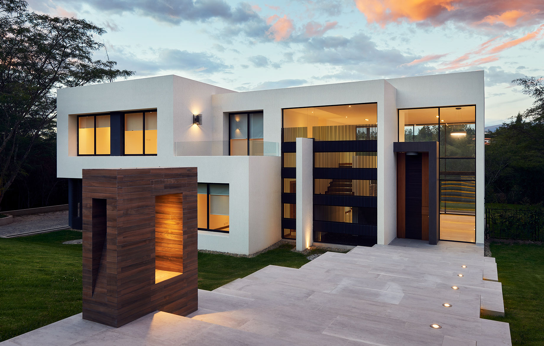 Modern Contemporary Luxury House