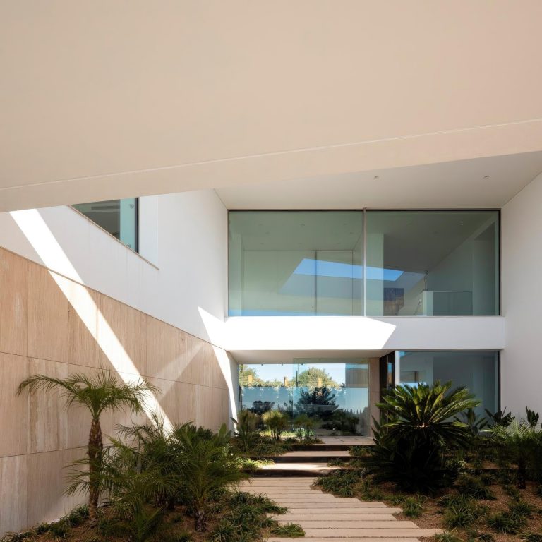 Villa Pernoi Residence – Lagos, Portugal – 13