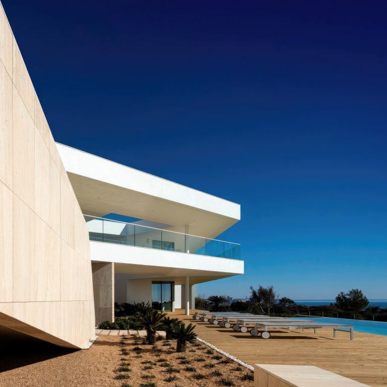 Villa Pernoi Residence – Lagos, Portugal – 14
