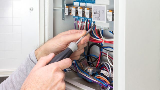How It Works: Electrical Distribution In Focus