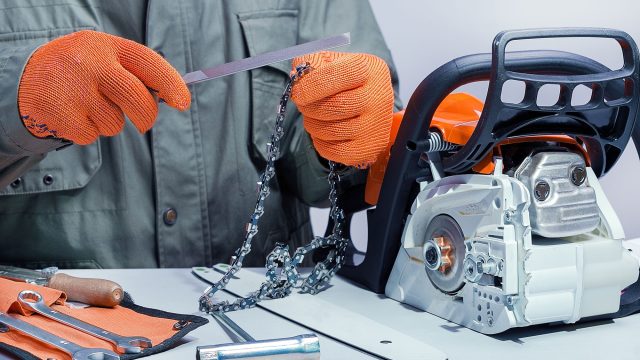 Sharpening Chainsaw Parts