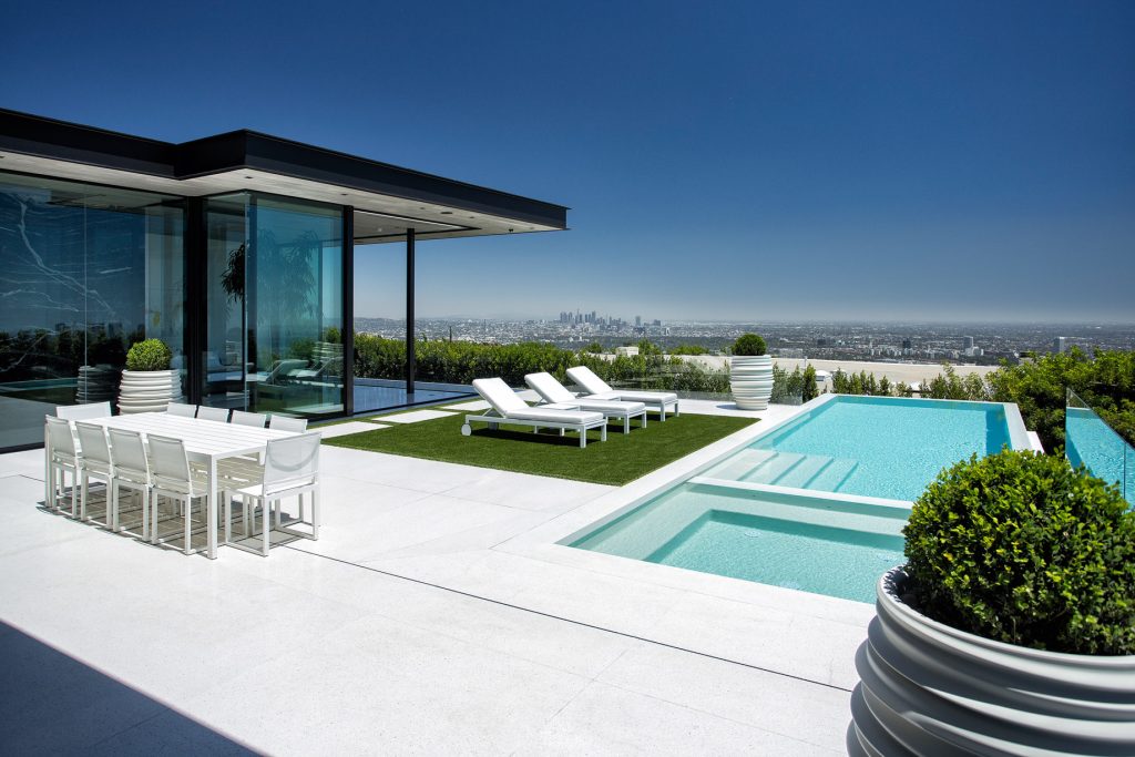 Blue Jay Way House - 1536 Blue Jay Way, Los Angeles, CA, USA - 10