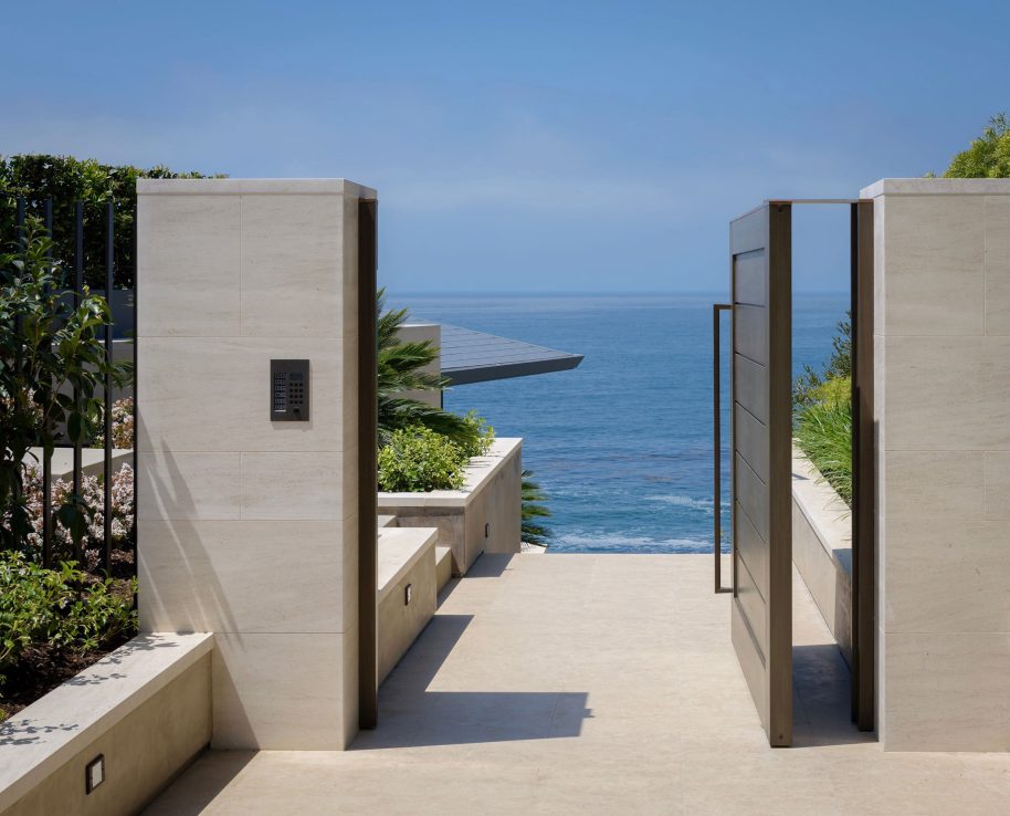 Cliff House Residence - McKnight Dr, Laguna Beach, CA, USA - 2