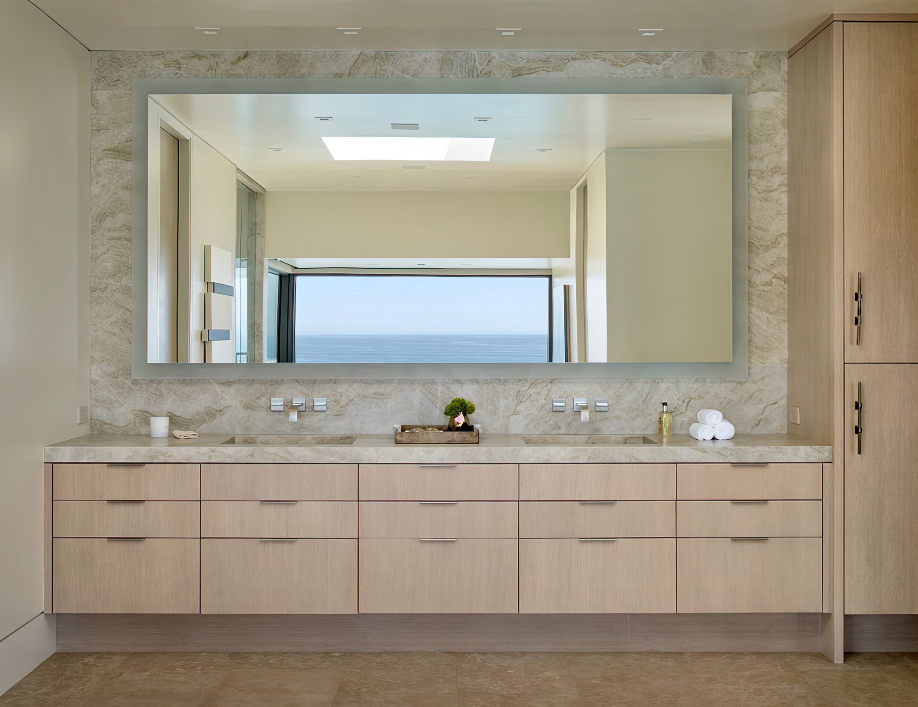 Cliff House Residence – McKnight Dr, Laguna Beach, CA, USA – 24