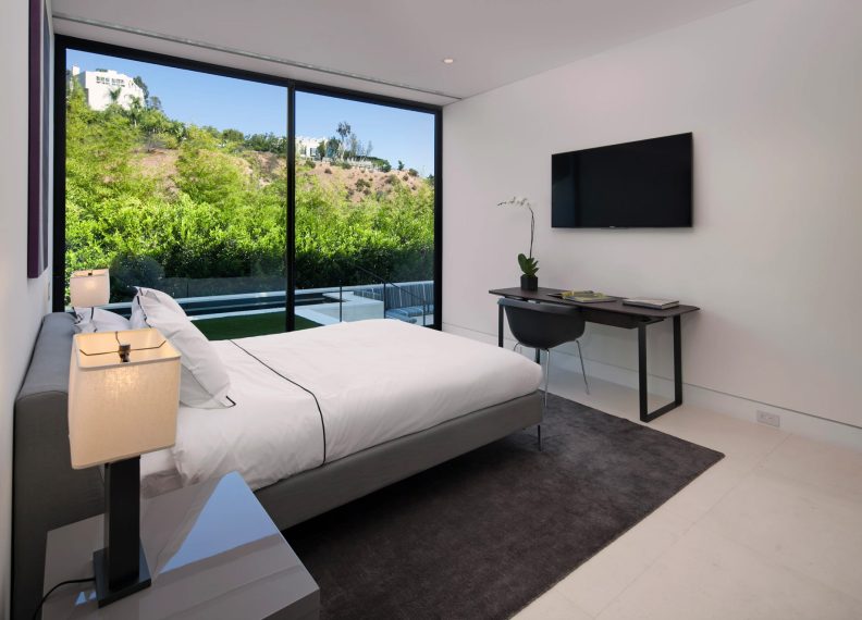 Marcheeta Residence - 1822 Marcheeta Pl, Los Angeles, CA , USA - 30