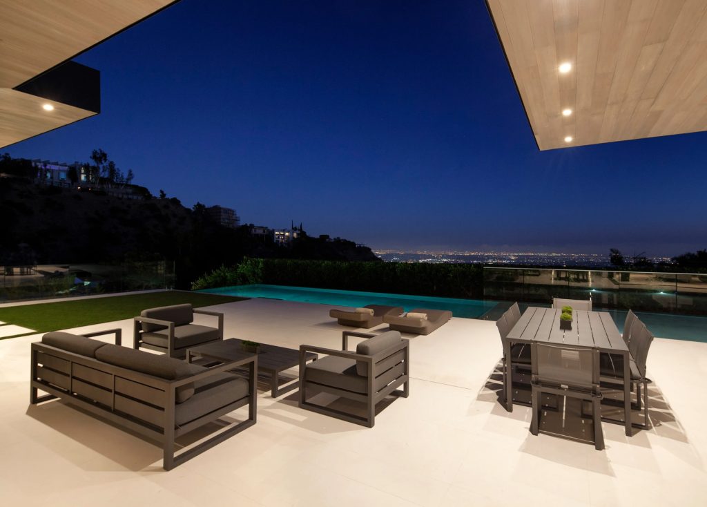 Marcheeta Residence - 1822 Marcheeta Pl, Los Angeles, CA , USA - 42