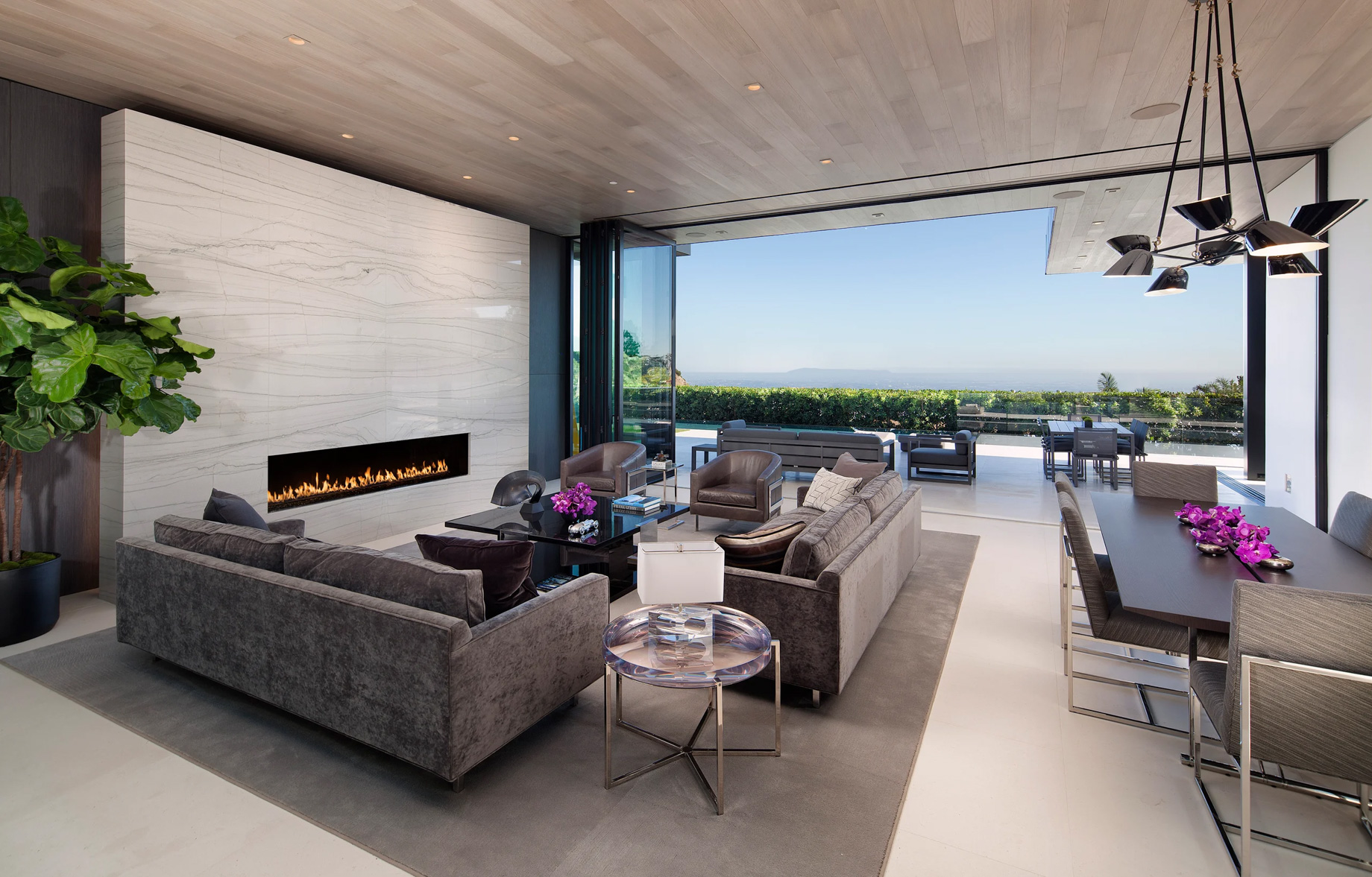 Marcheeta Residence – 1822 Marcheeta Pl, Los Angeles, CA , USA – 9