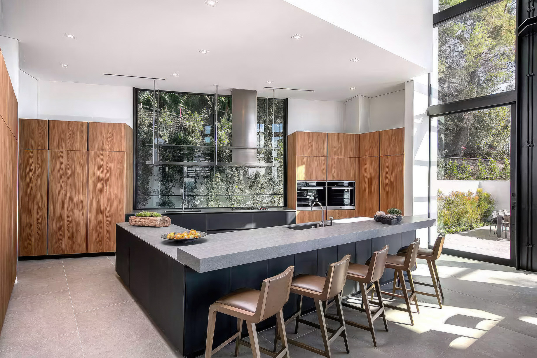 Skylark Residence – 1540 Skylark Lane, Los Angeles, CA, USA – 9