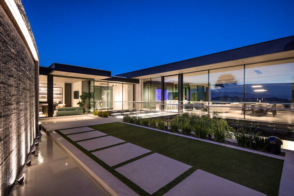 Walker Drive House - 445 Walker Dr, Beverly Hills, CA, USA - 2