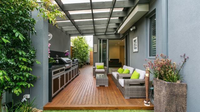 Designing Outdoor Spaces That Last: The California Approach to Exterior Living 