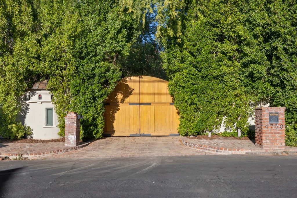 4750 Encino Ave, Encino, CA, USA - Luxury Real Estate - 2