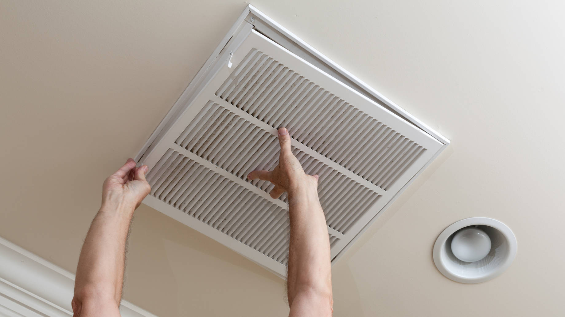 Central AC Vent on Ceiling