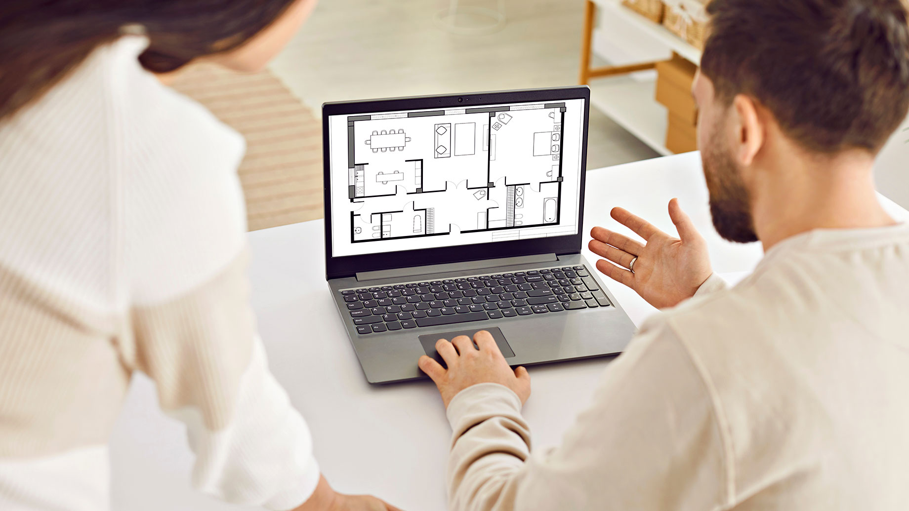 Floor Plan Planning on a Laptop