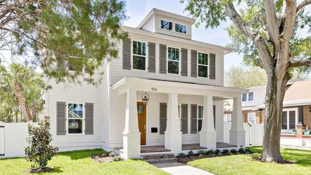 House in Crescent Heights, St. Petersburg, Florida, USA