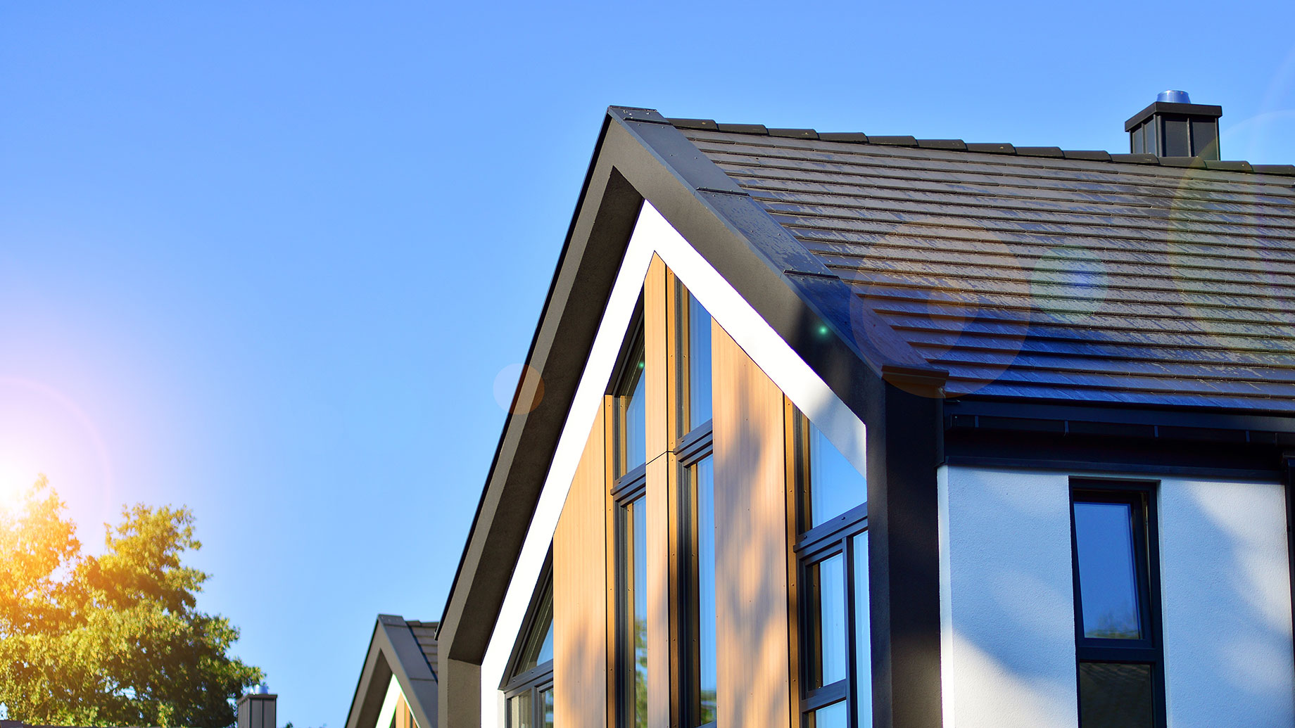 Suburban Luxurious Modern House with New Roof