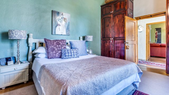 Use Color Psychology to Refresh Your Living Space