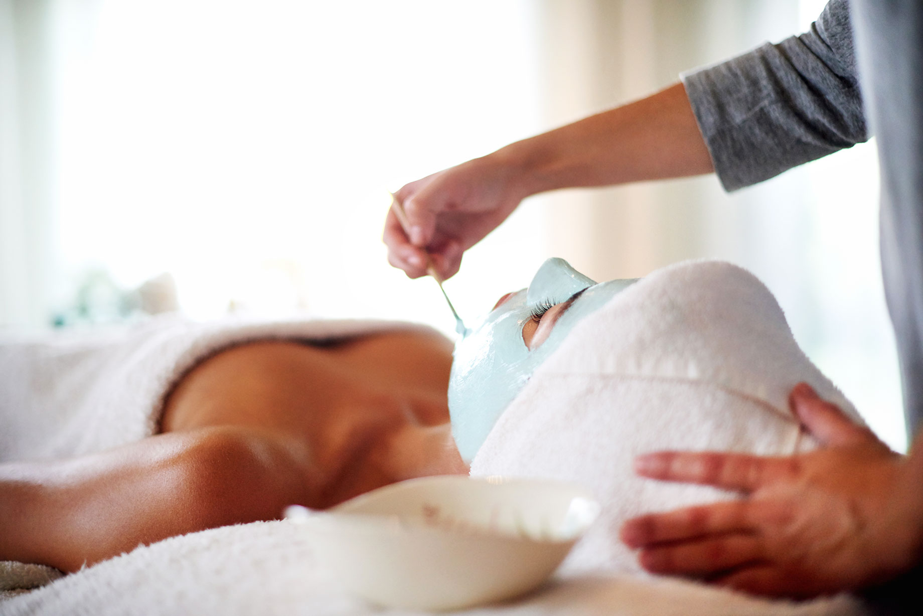 With-Skincare-Facial-at-Spa-for-Skin-Exfoliation,-Hydration,-and-Acne-Treatment